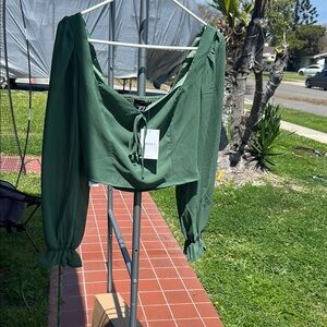 Green Long Sleeve Crop Top